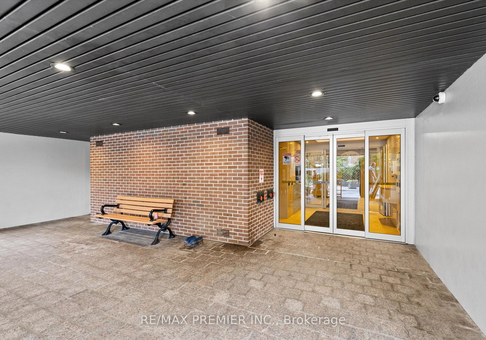 240-scarlett-road-toronto-toronto-ontario-w13524846
