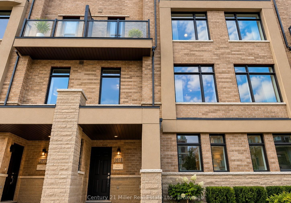 1073-wheat-boom-drive-oakville-ontario-w13525000