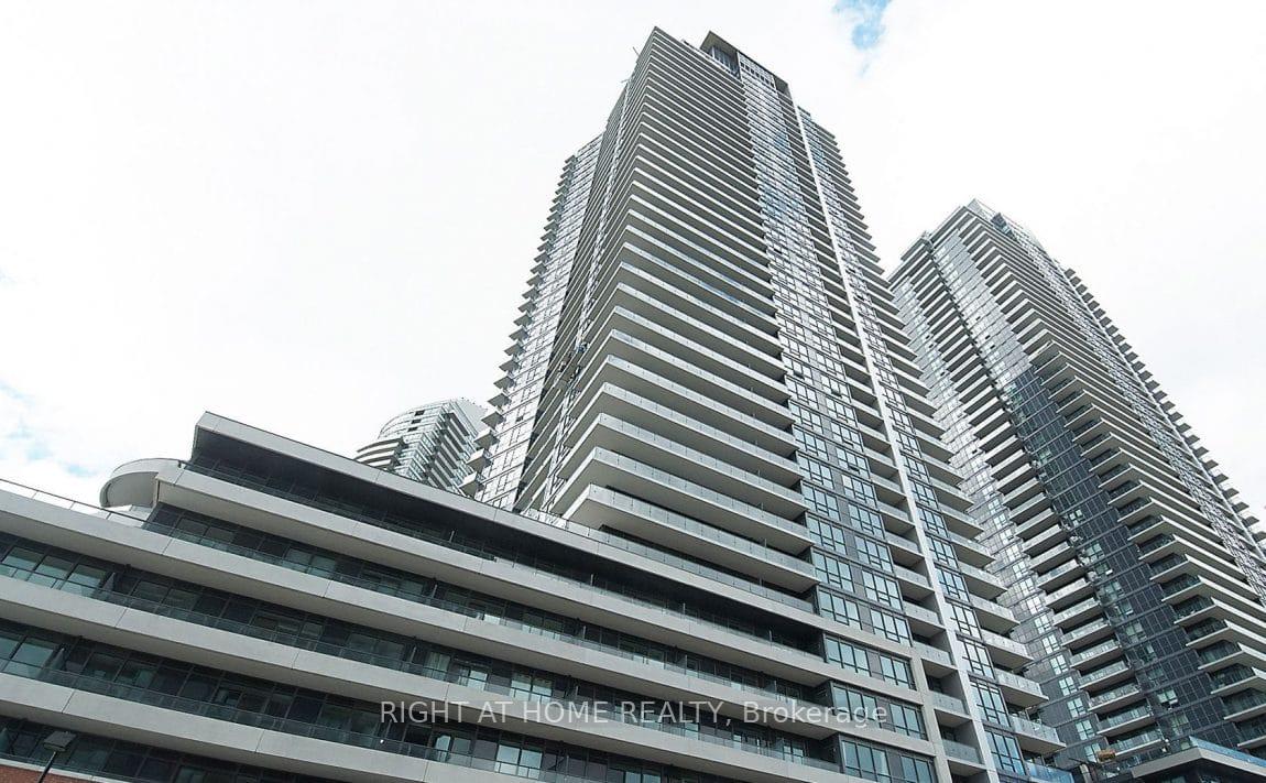 2212-lake-shore-boulevard-w-toronto-etobicoke-ontario-w13525044