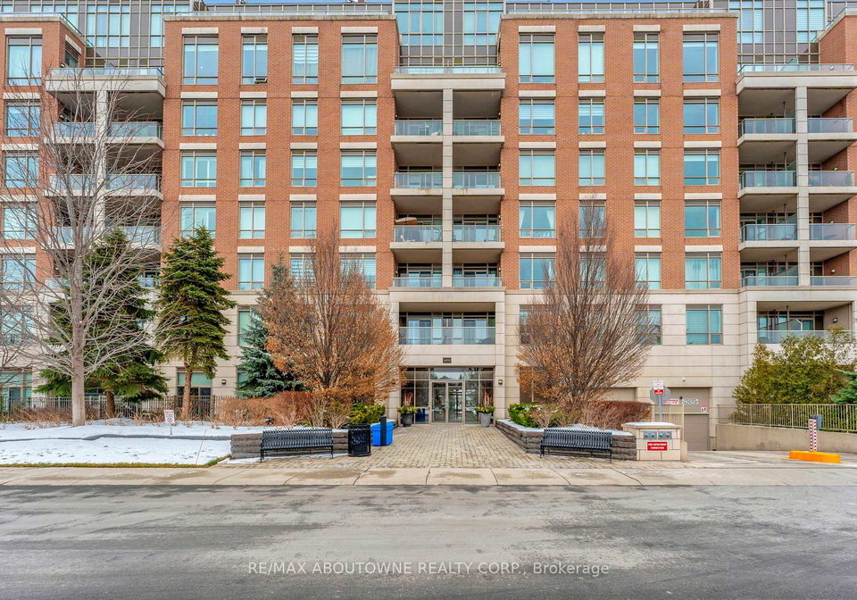 2470-prince-michael-drive-oakville-ontario-w13525178
