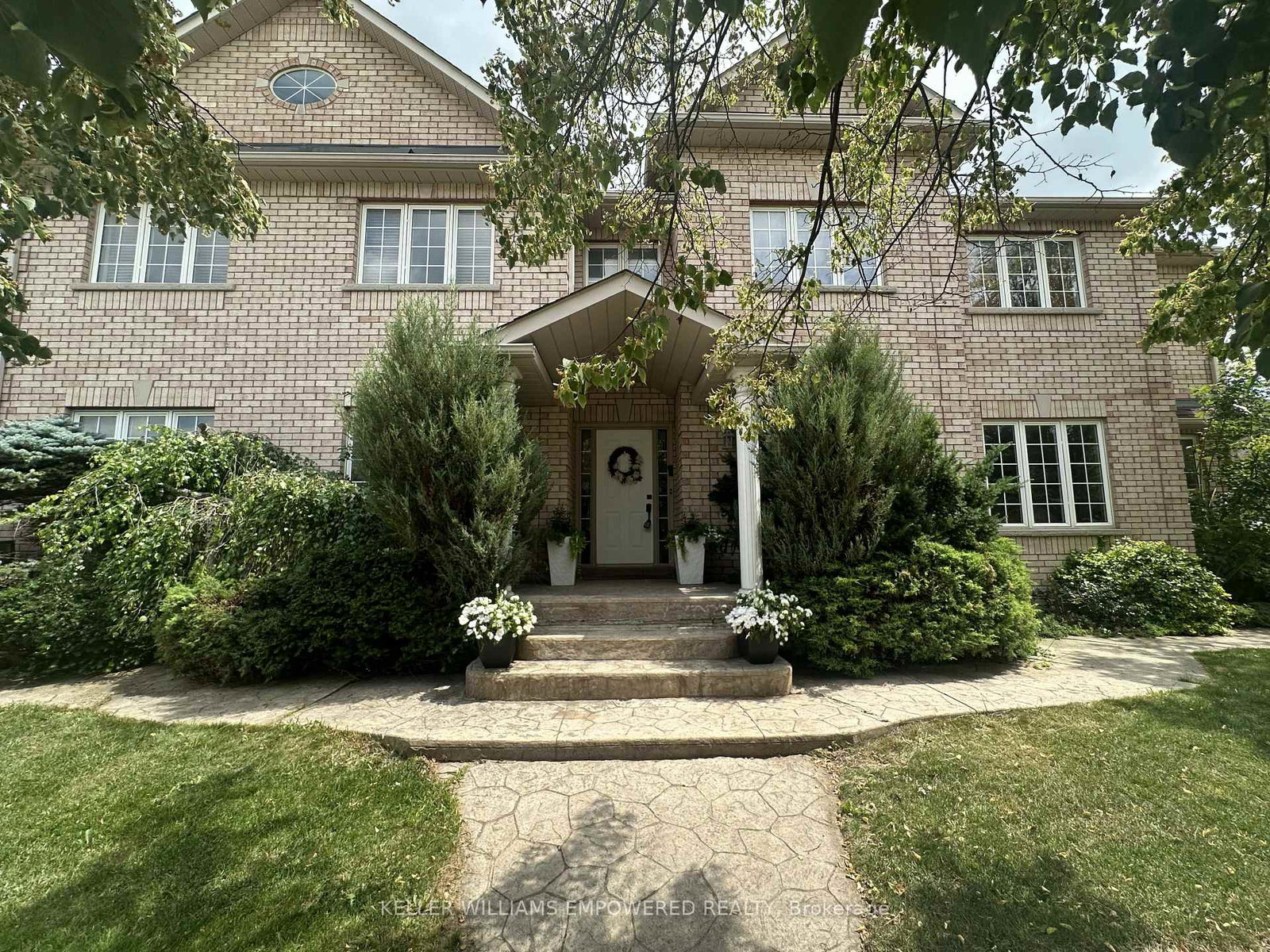 63-humbershed-crescent-caledon-ontario-w13525310