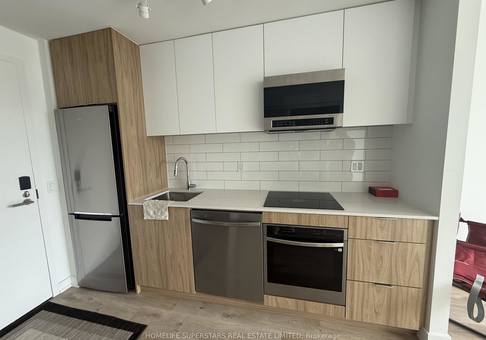 6-chartwell-road-toronto-etobicoke-ontario-w13525350