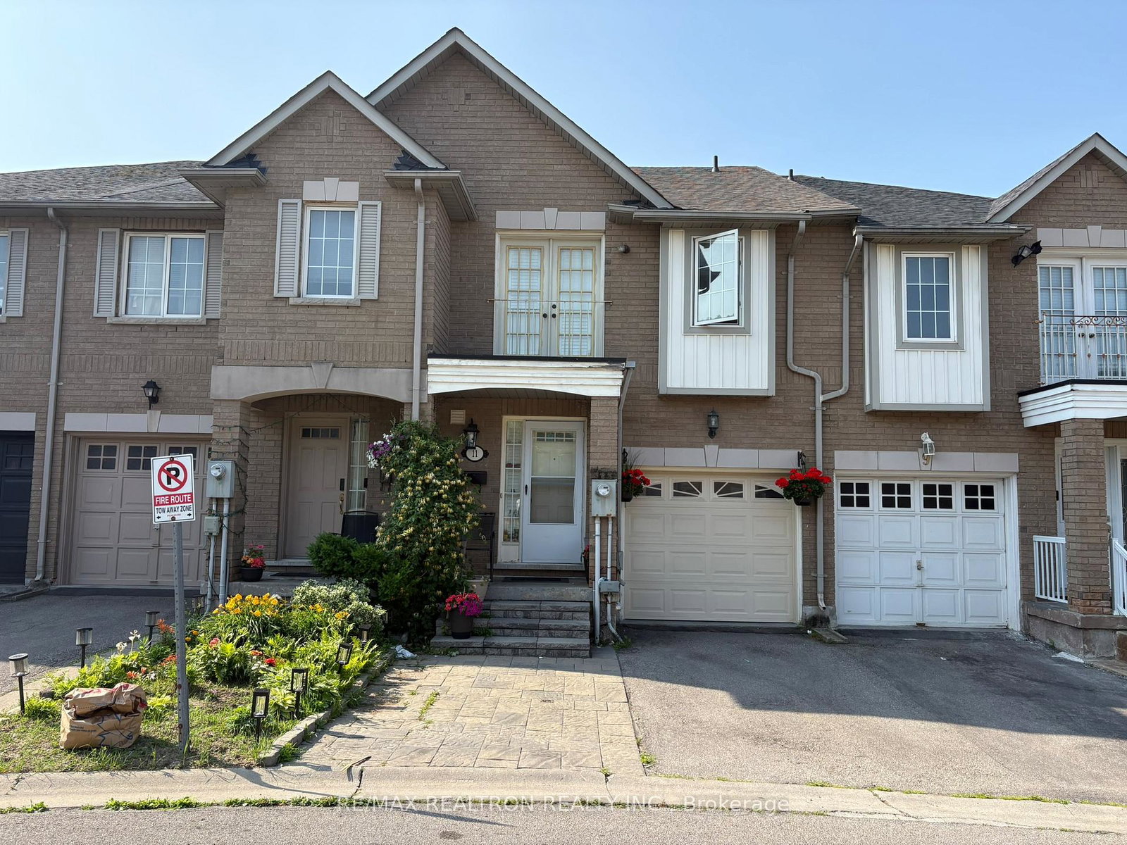 11-norman-wesley-way-toronto-york-ontario-w13525576