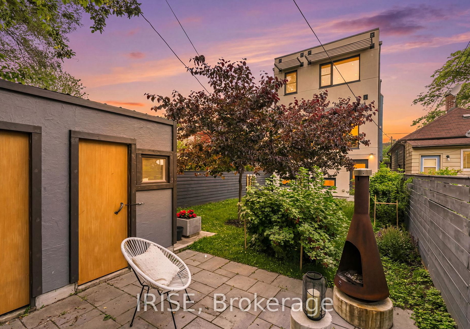 29-ash-crescent-toronto-etobicoke-ontario-w13525644