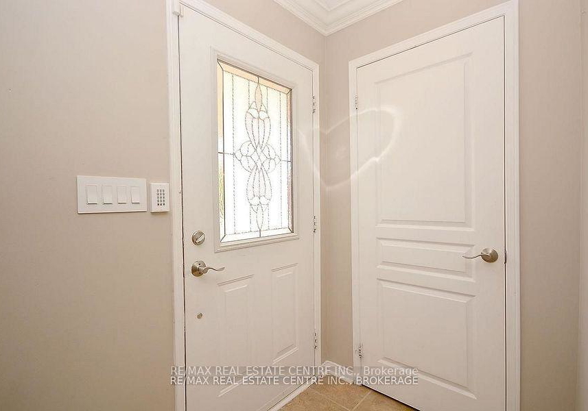 2343-pine-glen-road-oakville-ontario-w13525668