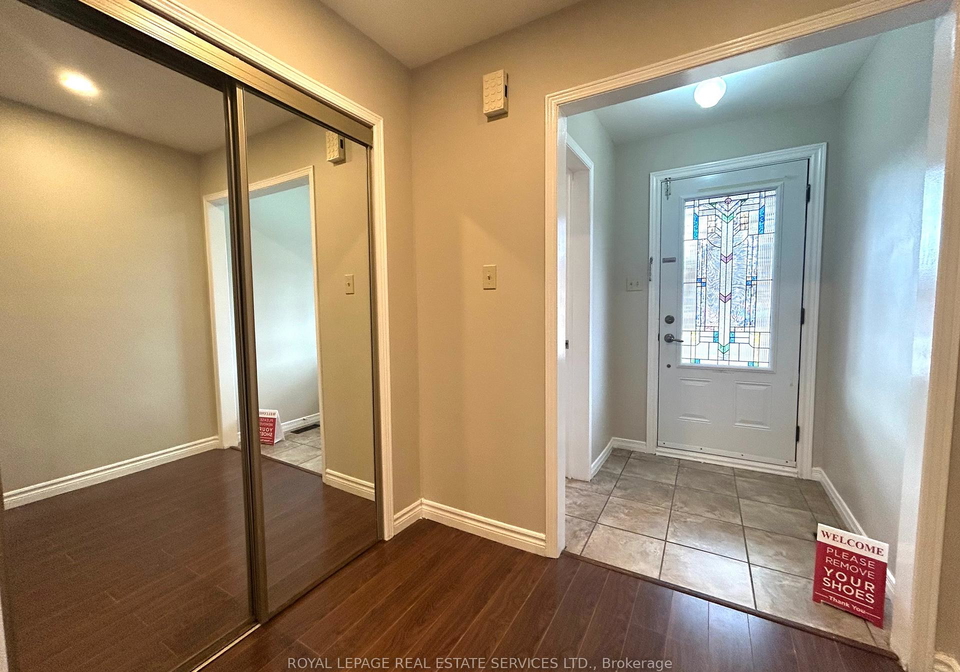 4523-kimbermount-avenue-mississauga-ontario-w13525688