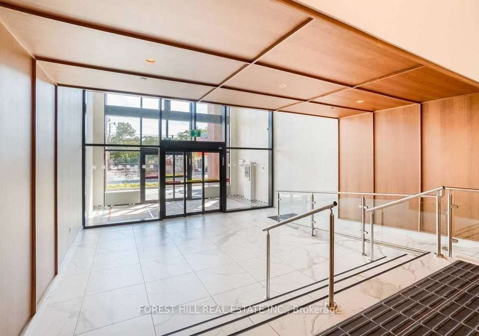 2300-st-clair-avenue-w-toronto-toronto-ontario-w13525820
