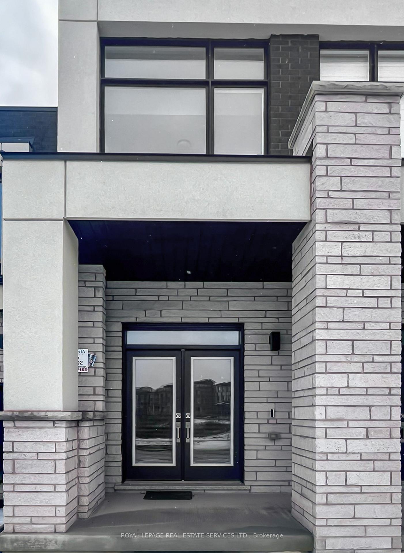 1215-dartmouth-cresc-dartmouth-crescent-oakville-ontario-w13525836