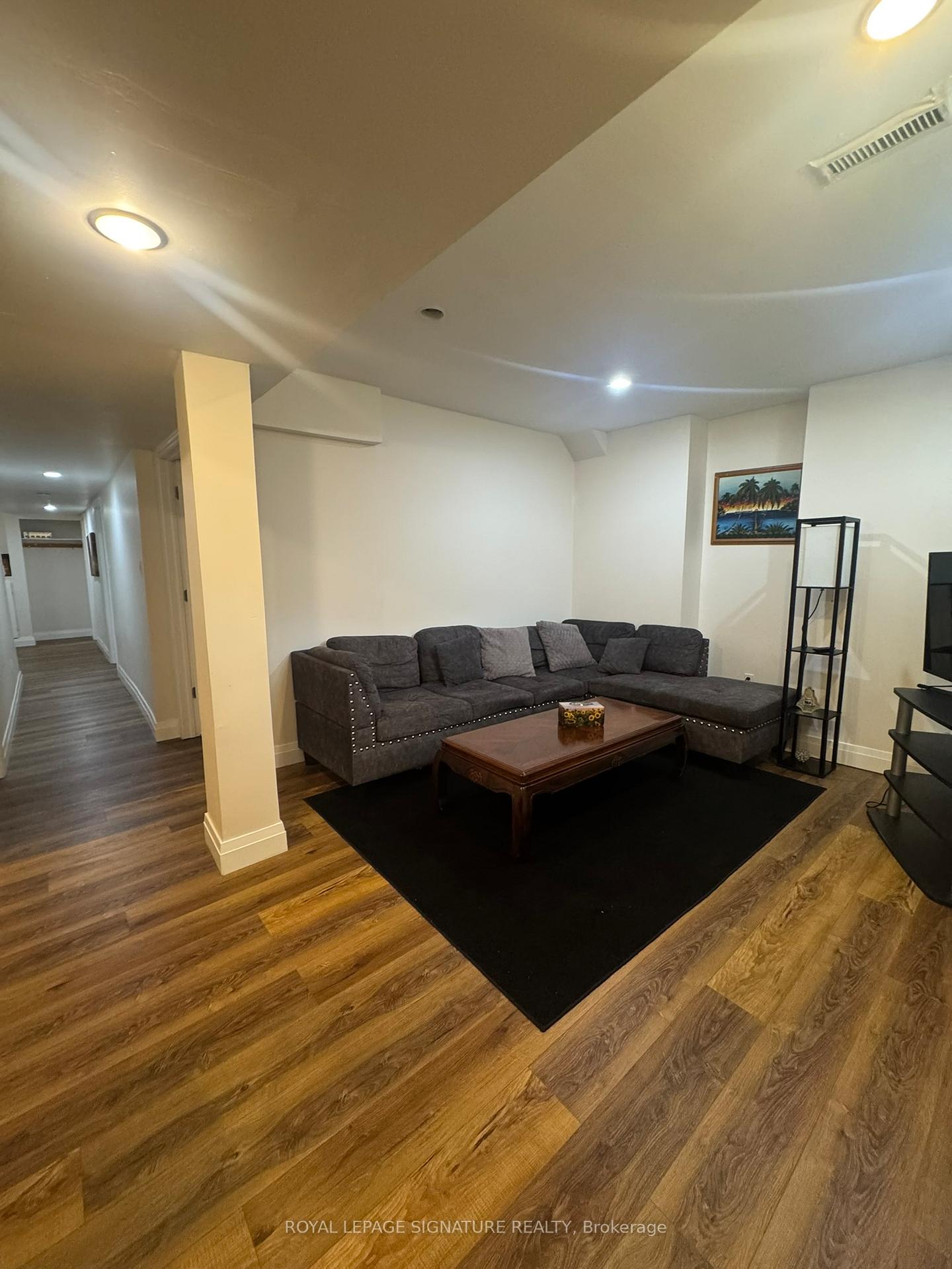 3974-foxwood-avenue-mississauga-ontario-w13526028