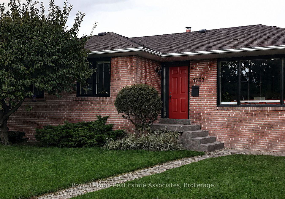 1283-daimler-road-mississauga-ontario-w13526544