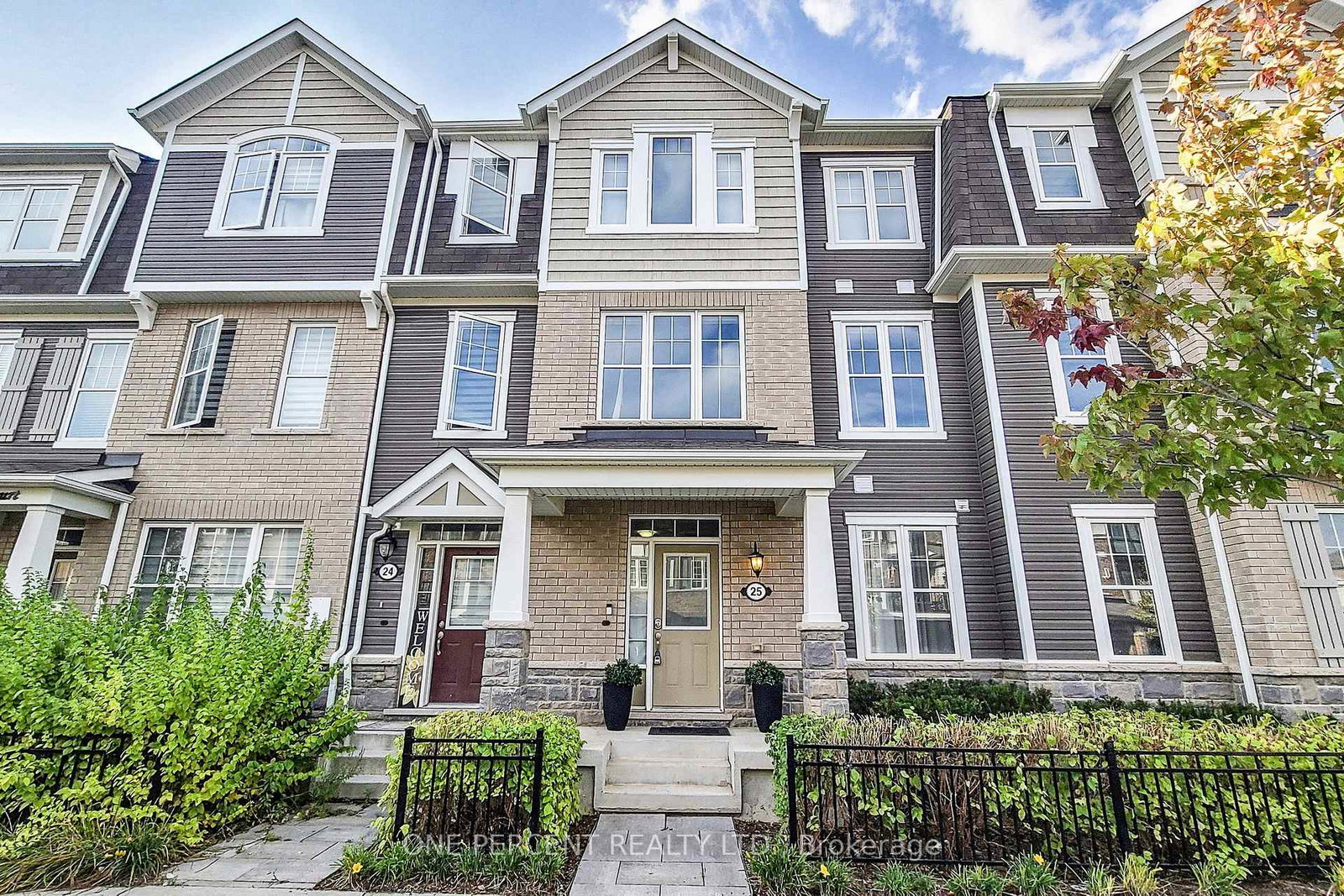 501-buckeye-court-milton-ontario-w13526612