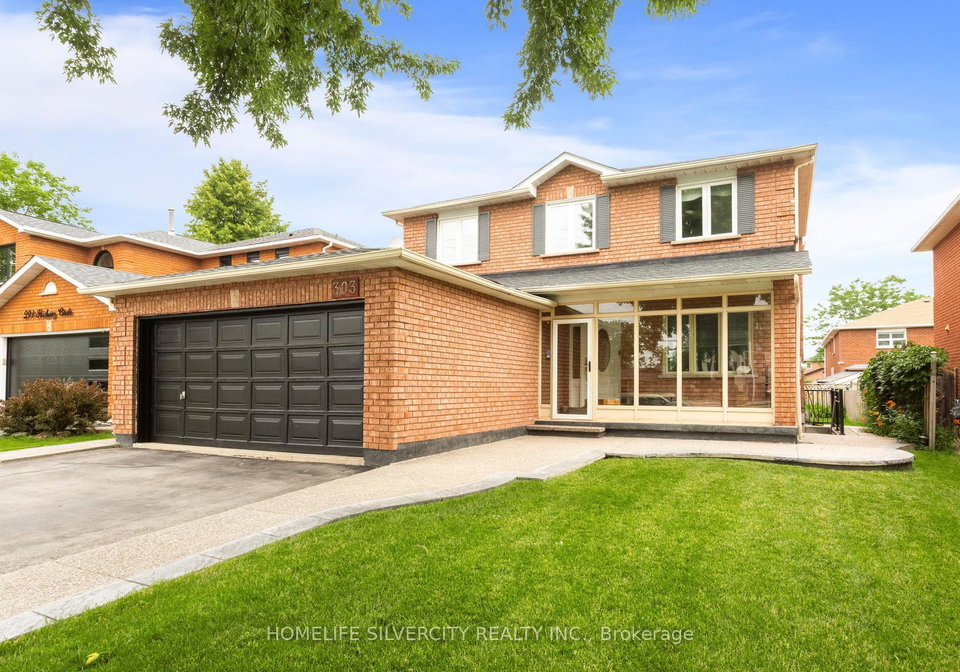 303-hickory-circle-oakville-ontario-w13526682