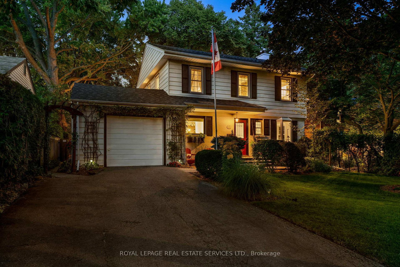 145-suffolk-avenue-oakville-ontario-w13526776
