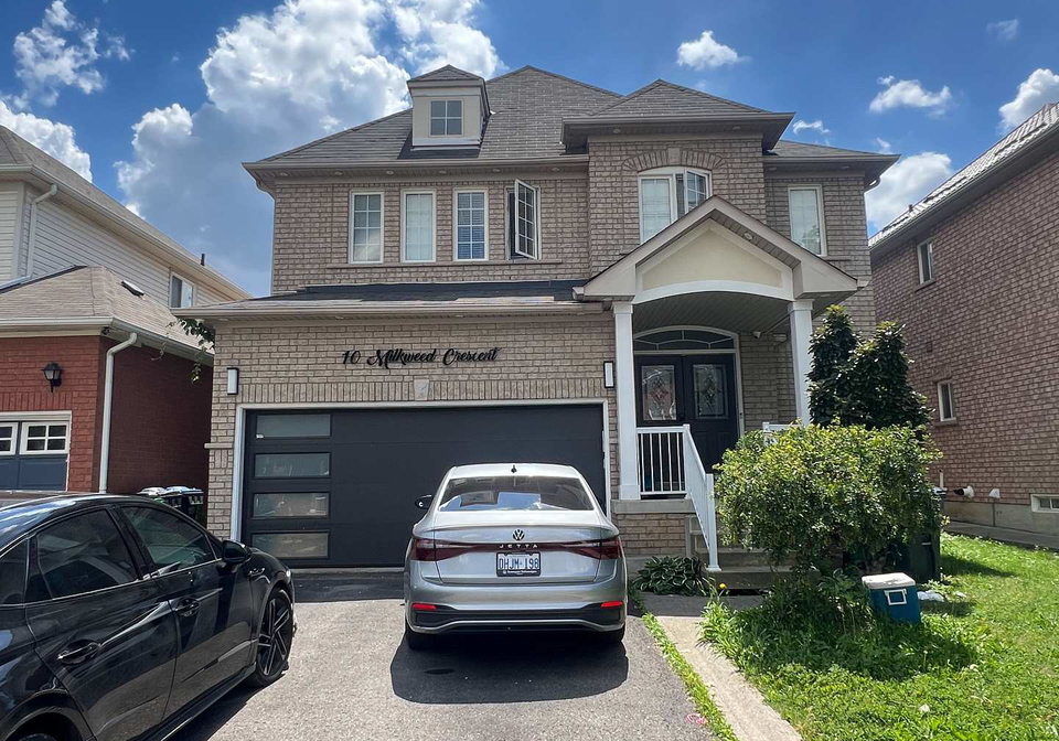 10-milkweed-crescent-brampton-ontario-w13526814