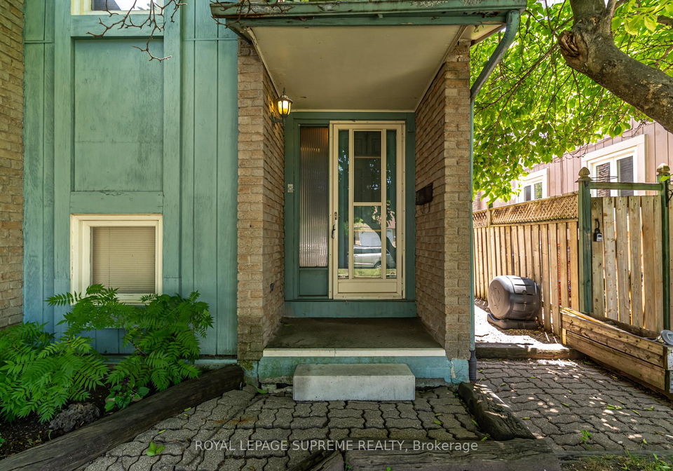 88-salisbury-circle-brampton-ontario-w13527028
