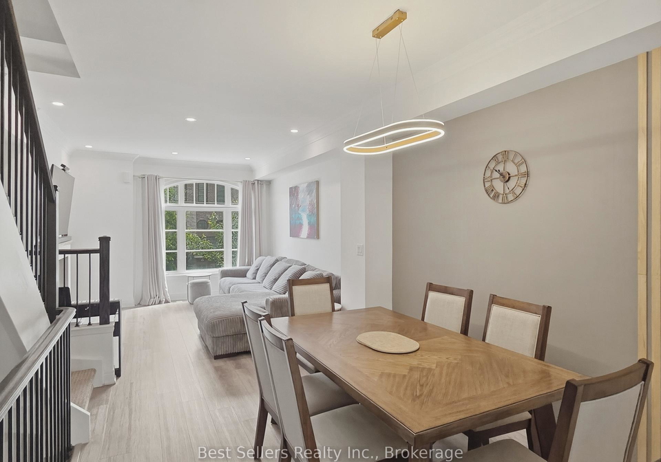 1812-burnhamthorpe-road-e-mississauga-ontario-w13527038
