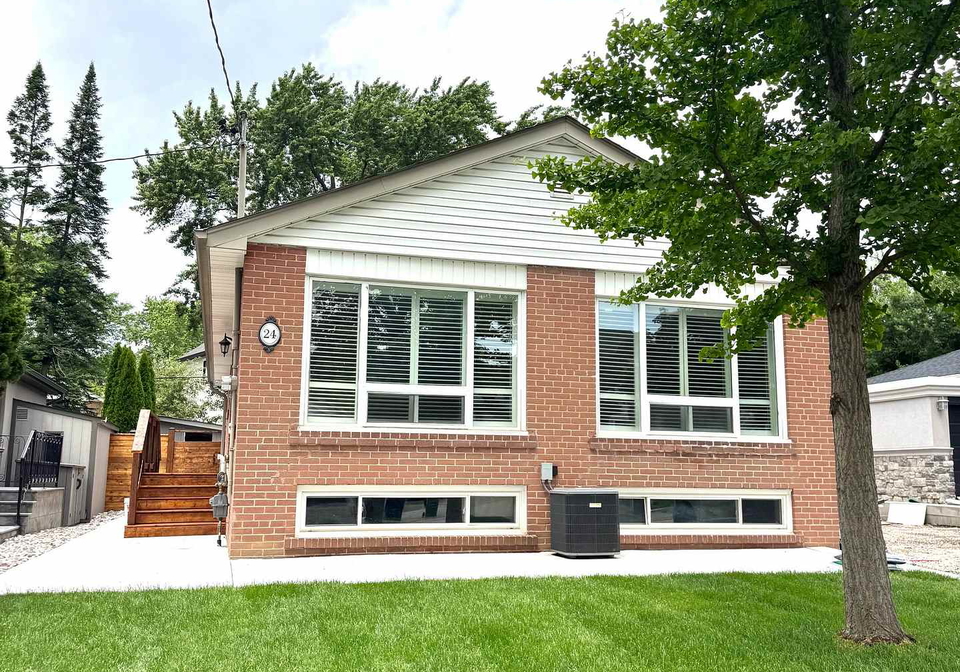24-millburn-drive-toronto-etobicoke-ontario-w13527088