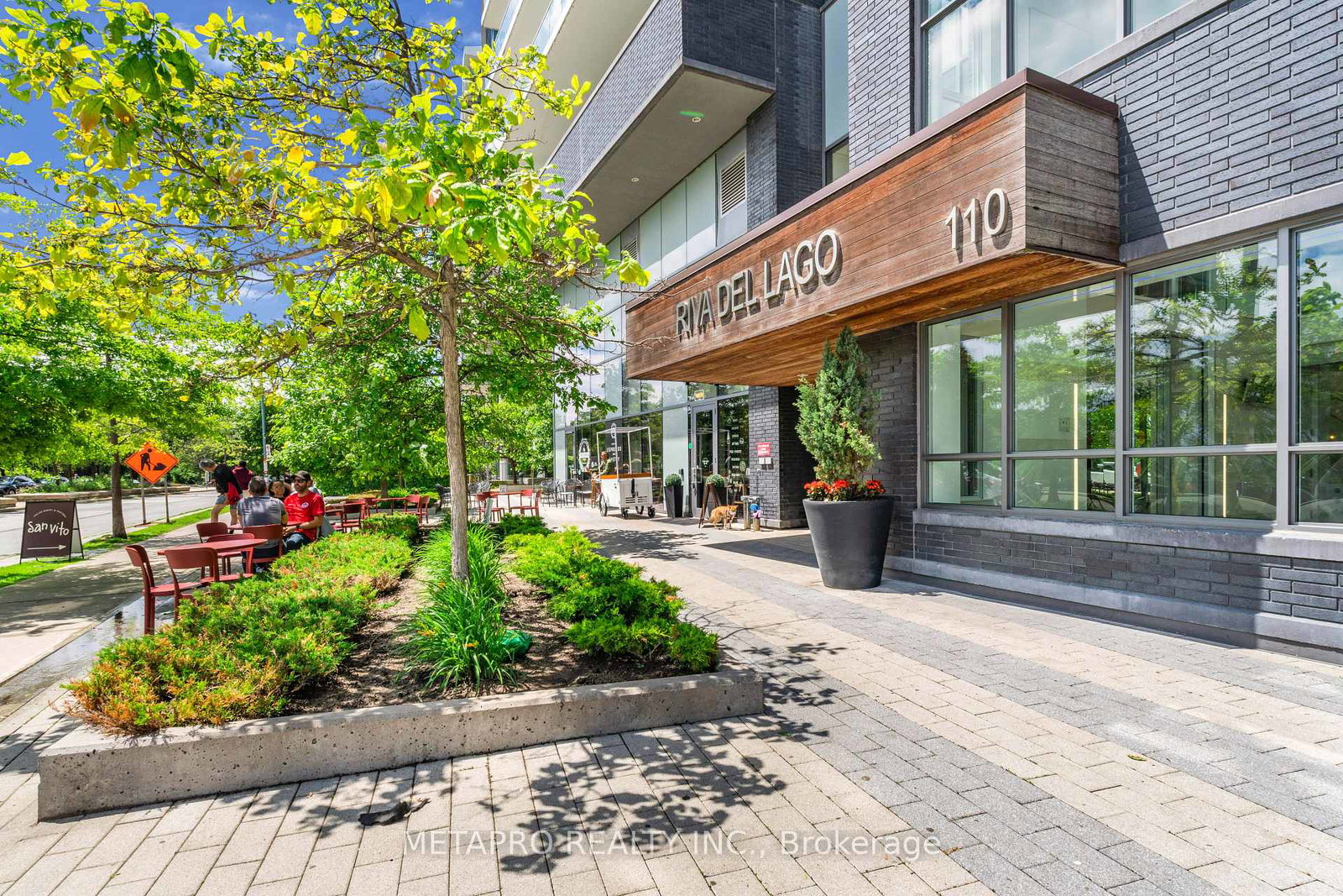110-se-marine-parade-drive-toronto-etobicoke-ontario-w13527116