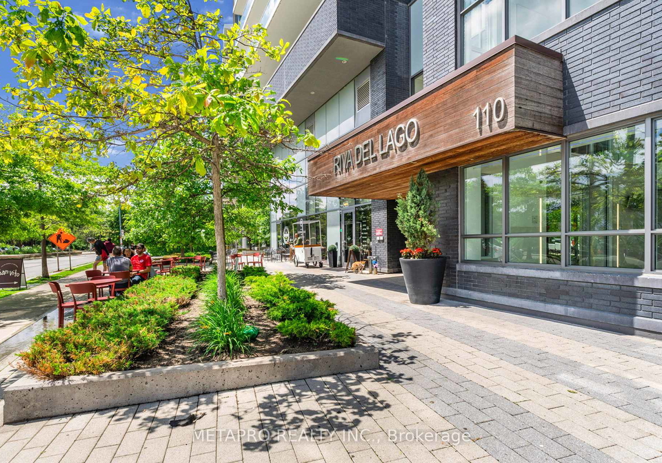 110-se-marine-parade-drive-toronto-etobicoke-ontario-w13527116