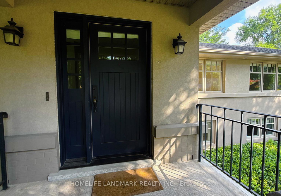 2062-glenforest-crescent-oakville-ontario-w13527274
