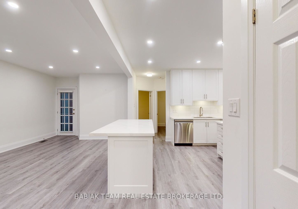 19-grassmere-road-toronto-toronto-ontario-w13527370