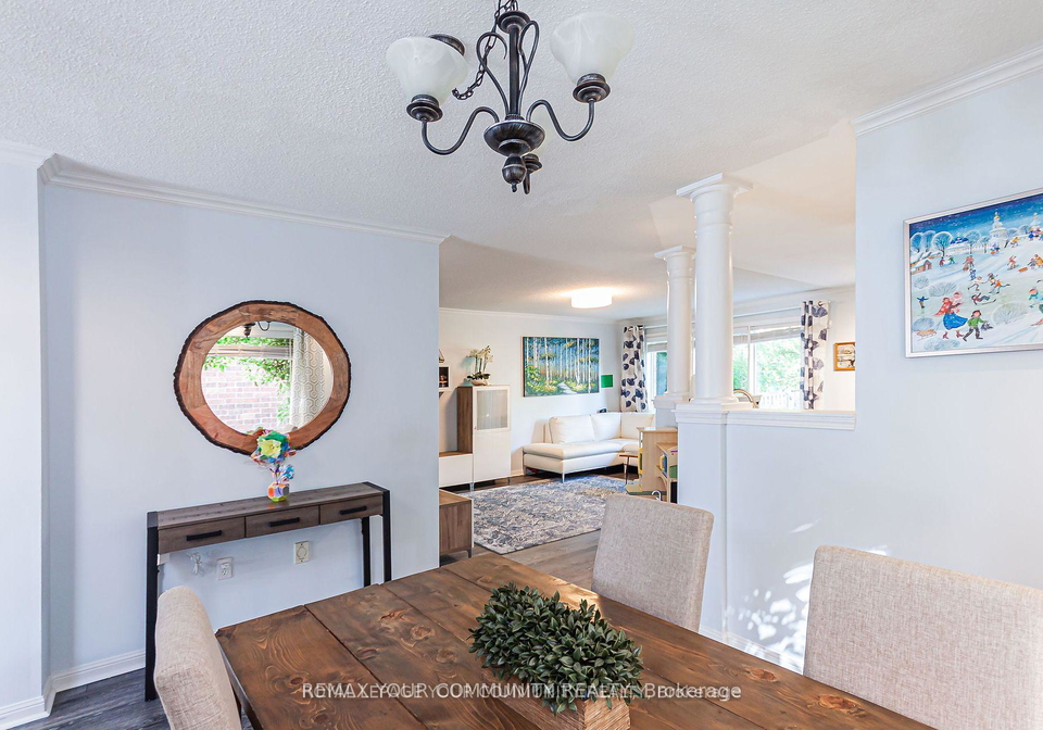 688-hamilton-crescent-milton-ontario-w13527504