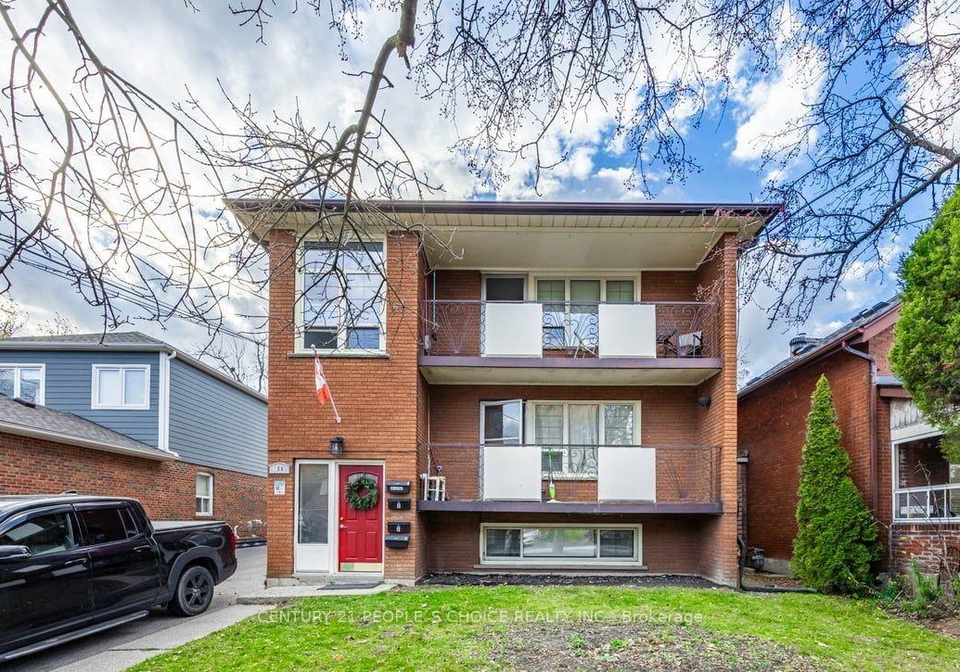 106-wheatfield-road-toronto-etobicoke-ontario-w13527754