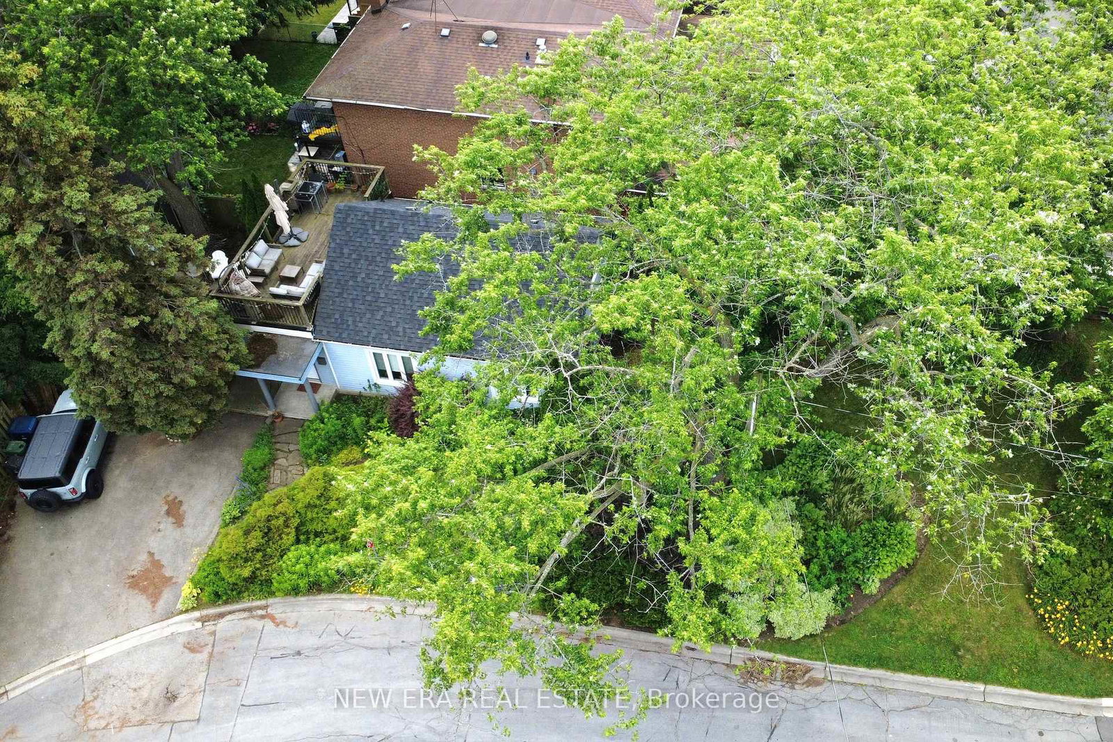2-foch-avenue-toronto-etobicoke-ontario-w13527996