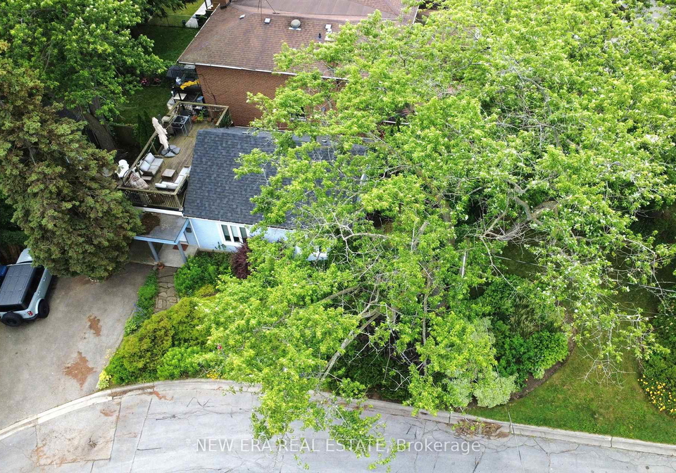 2-foch-avenue-toronto-etobicoke-ontario-w13527996