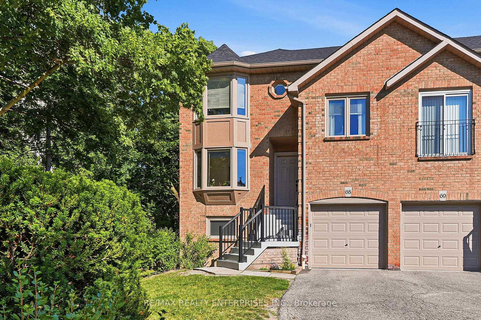 4635-regents-terrace-mississauga-ontario-w13528244