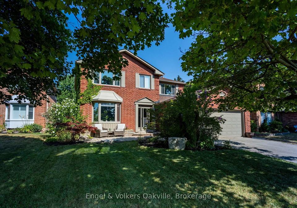1181-grange-road-oakville-ontario-w13528246