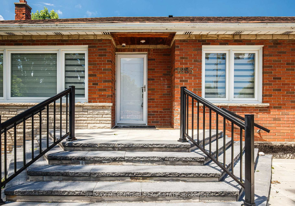 1285-rebecca-street-oakville-ontario-w13528452