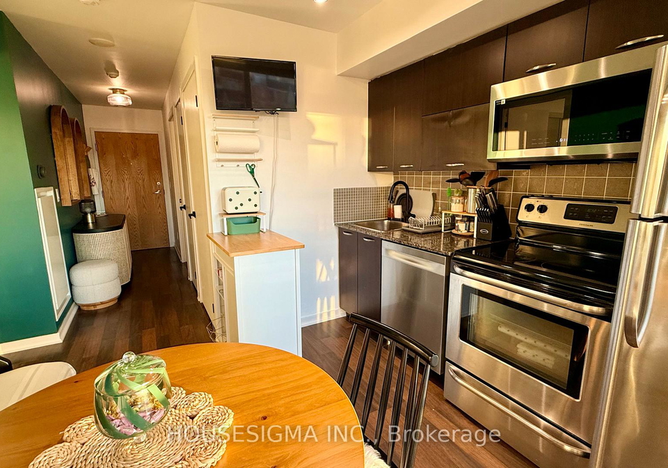 38-joe-shuster-way-toronto-toronto-ontario-w13528488
