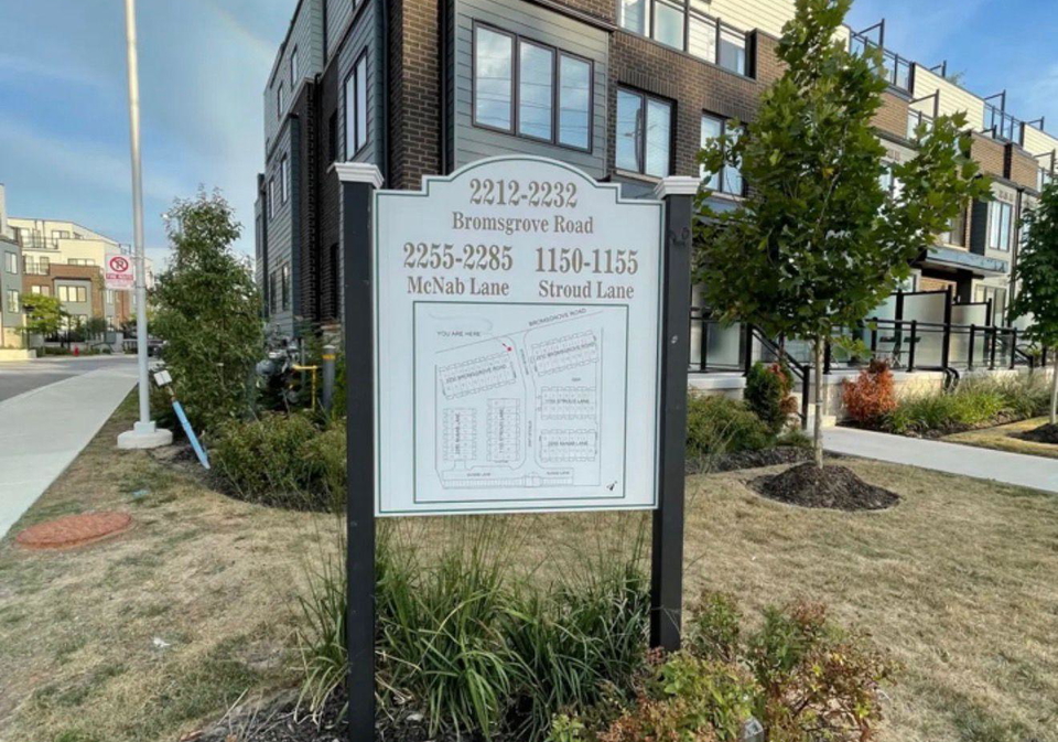 1150-stroud-lane-mississauga-ontario-w13528846