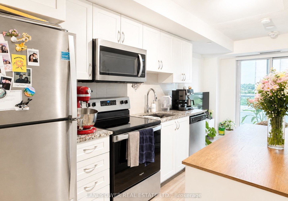 10-wilby-crescent-toronto-north-york-ontario-w13529290