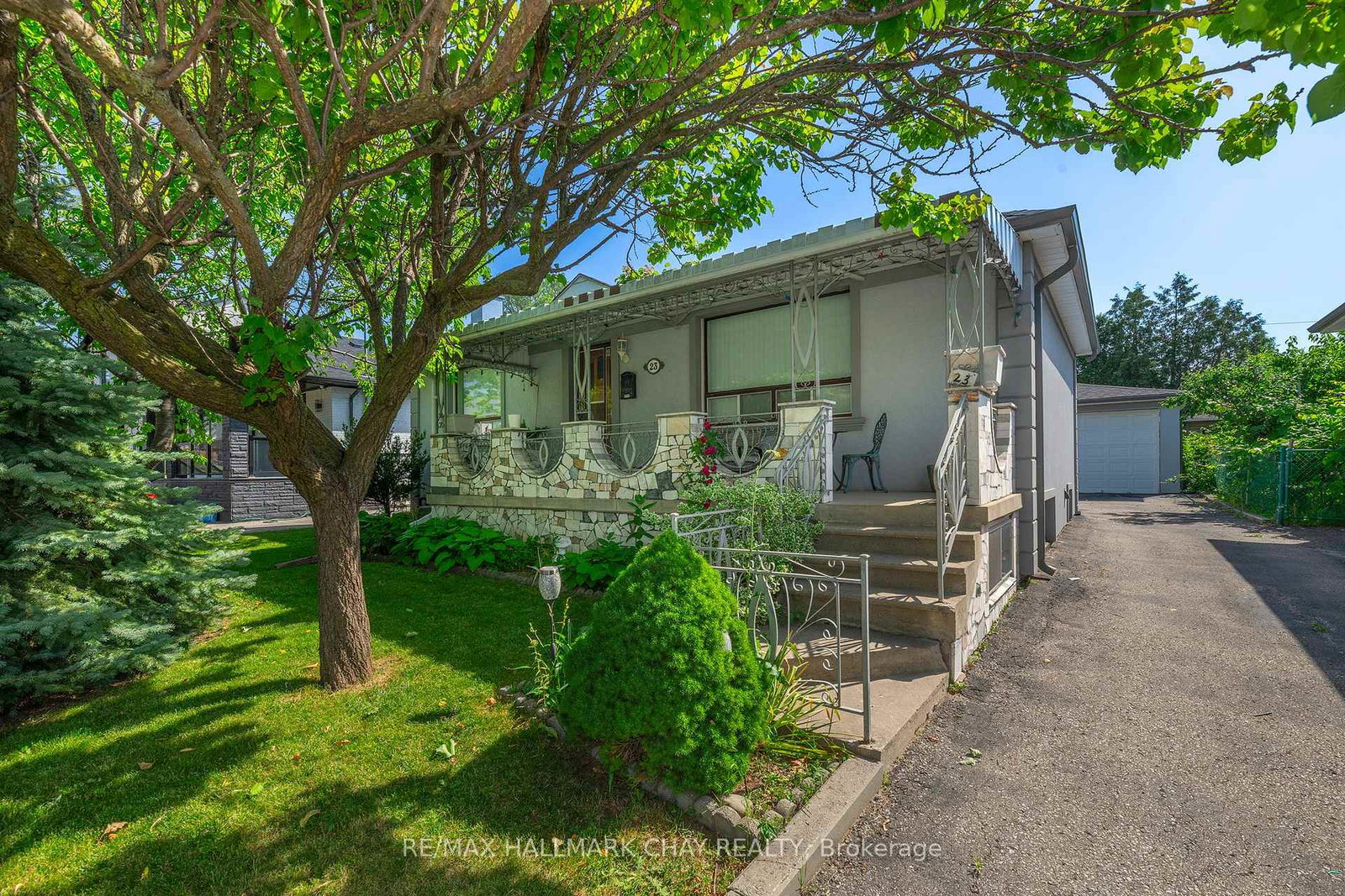 23-chappel-hill-road-toronto-york-ontario-w13529396