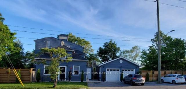 56lyons-lane-oakville-ontario-w13529510