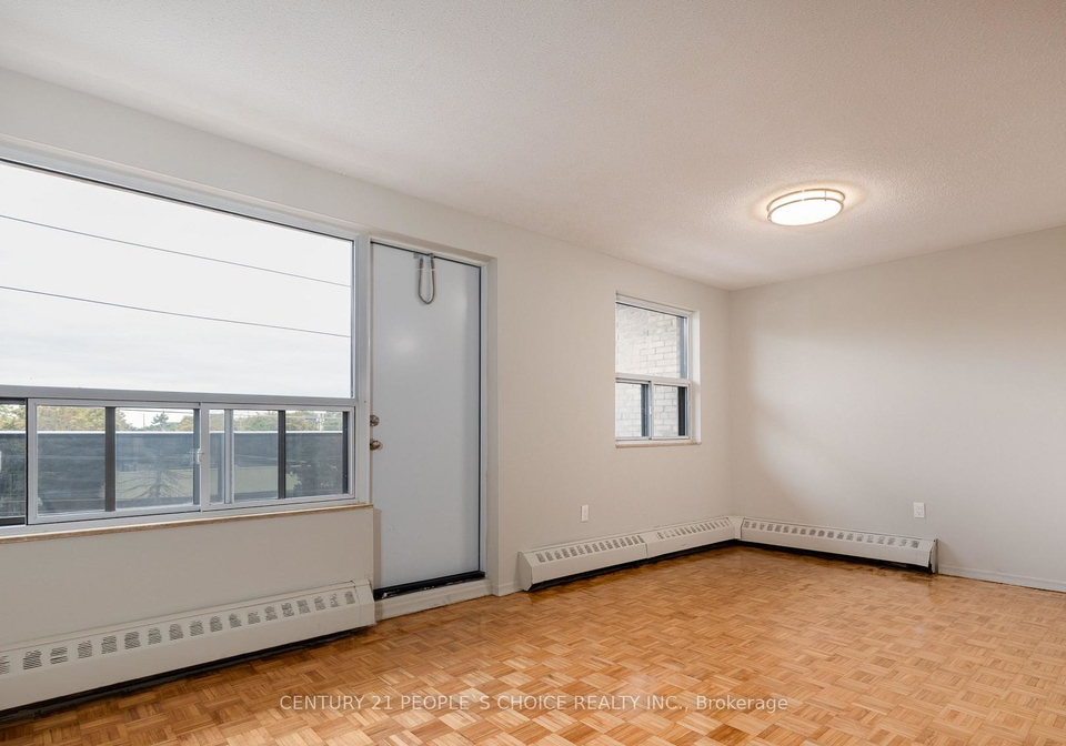 549-north-service-road-mississauga-ontario-w13529542