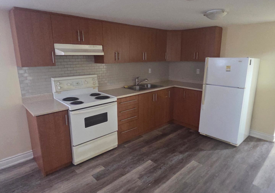 6-sterne-avenue-brampton-ontario-w13529634