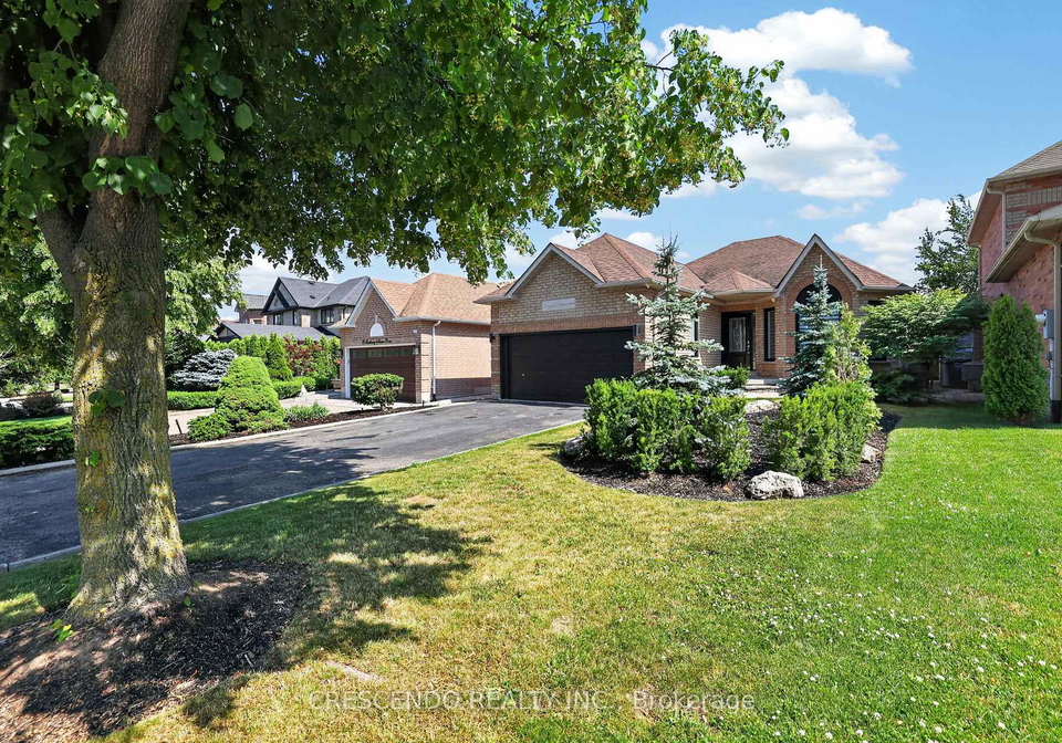 15-southbury-manor-drive-caledon-ontario-w13529656