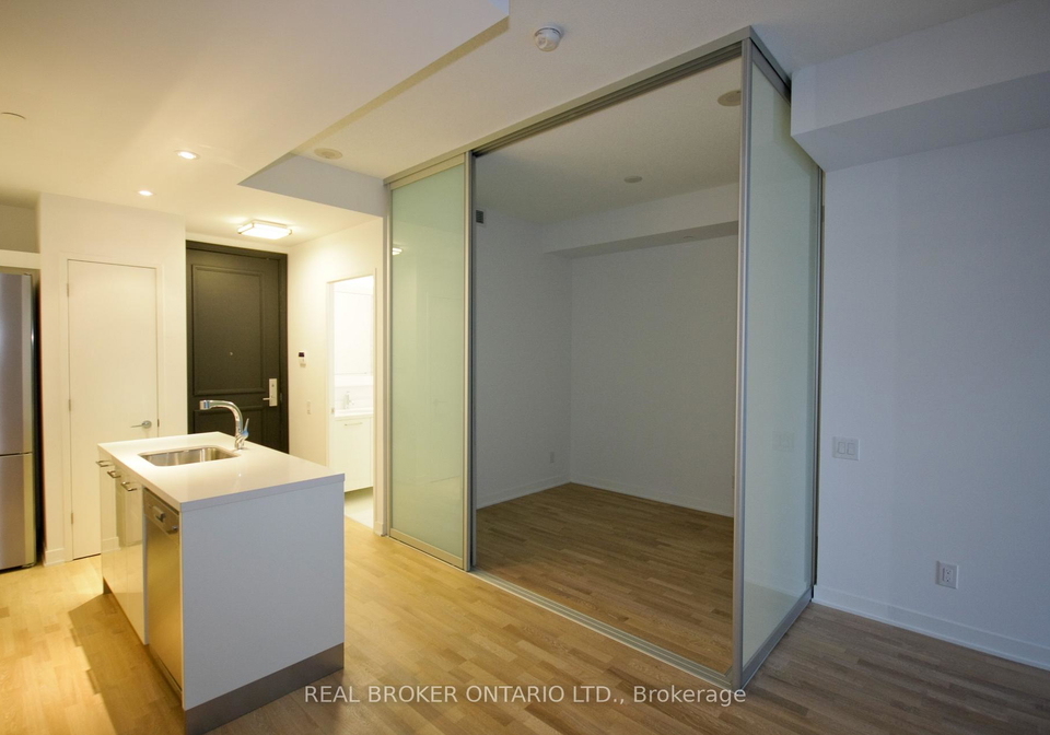 90-park-lawn-road-toronto-etobicoke-ontario-w13529786