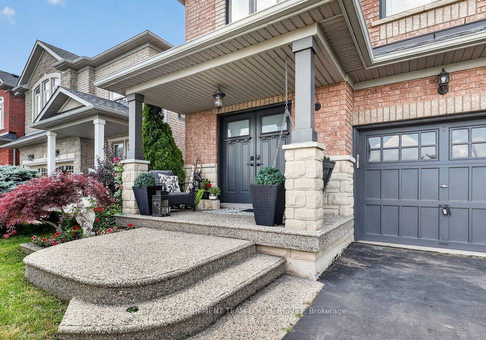 5839-sunmill-crescent-burlington-ontario-w13529918