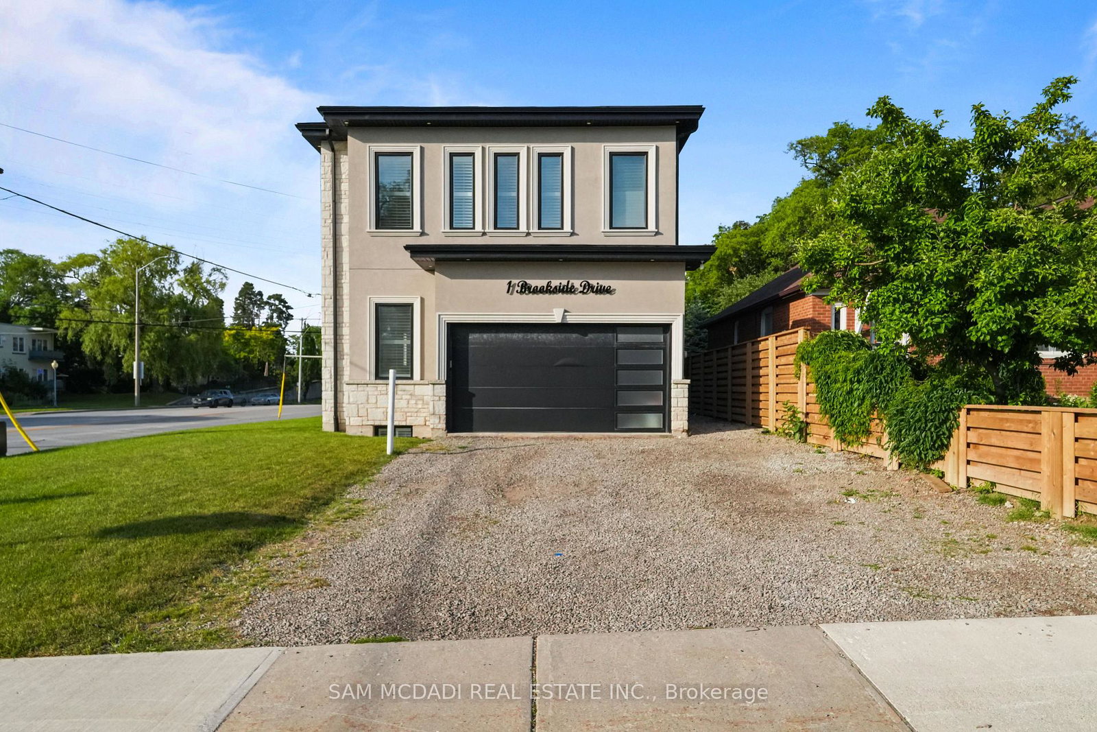 1-brookside-drive-mississauga-ontario-w13530054