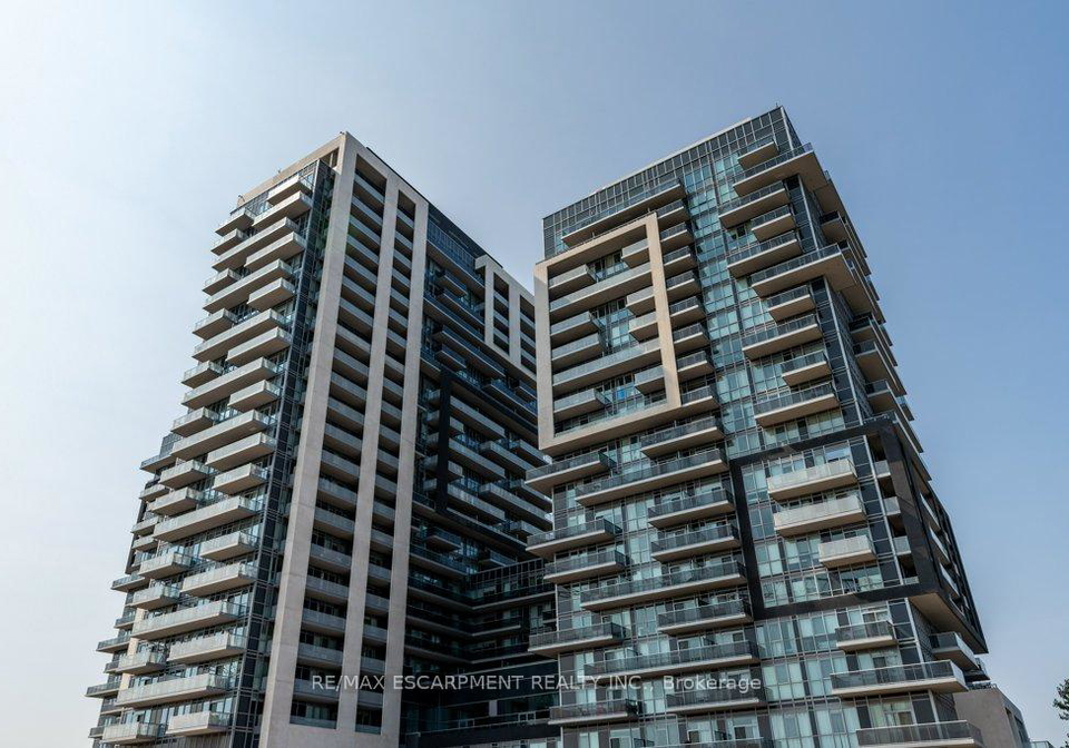 2087-fairview-street-burlington-ontario-w13530142