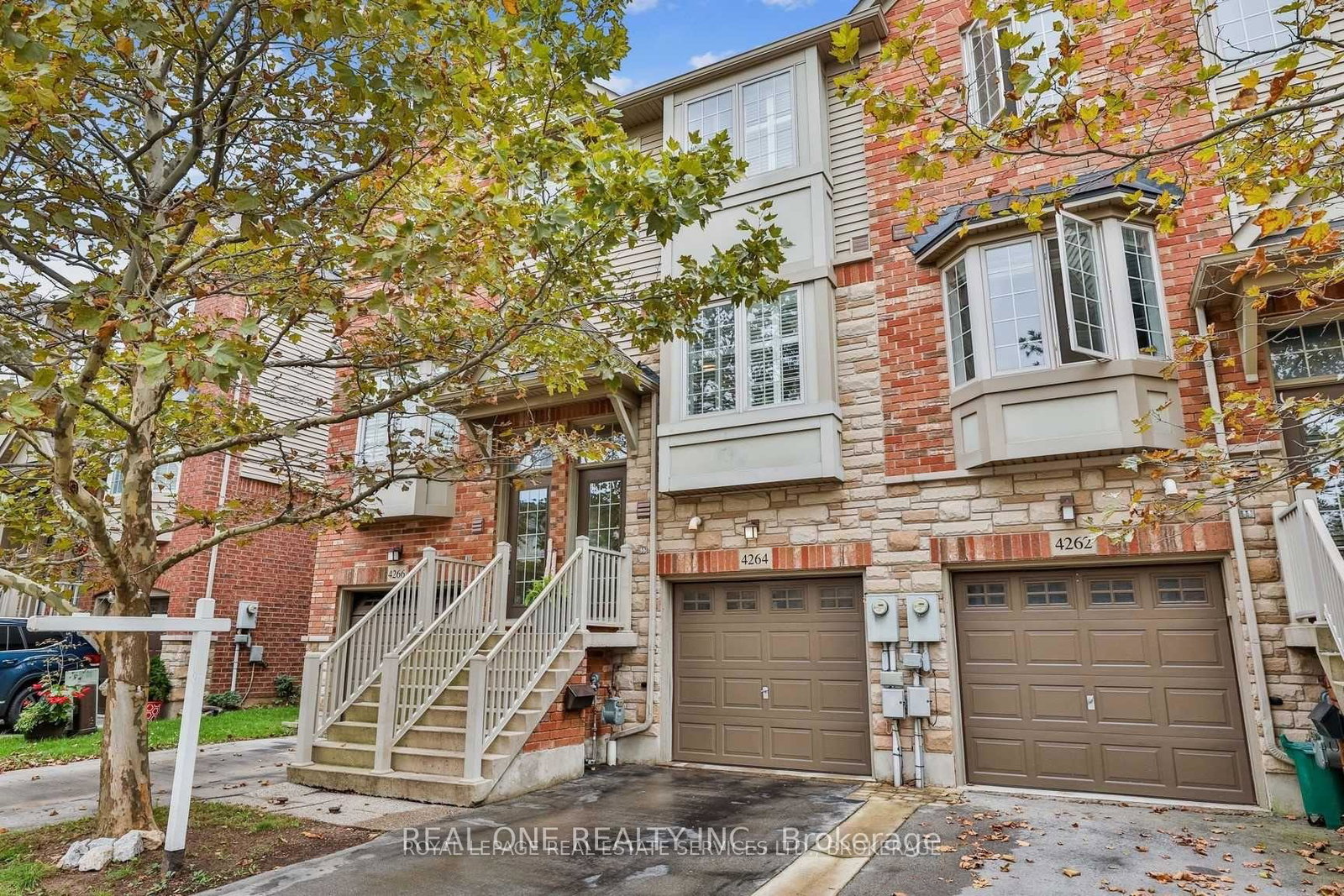 4264-ingram-common-burlington-ontario-w13530470