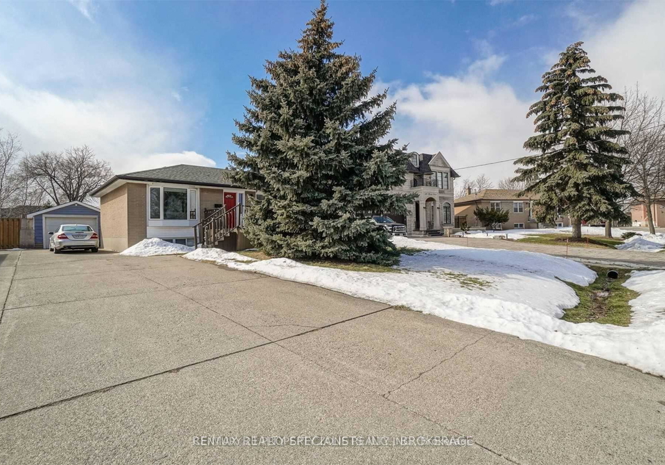 556-sherin-drive-oakville-ontario-w13530556
