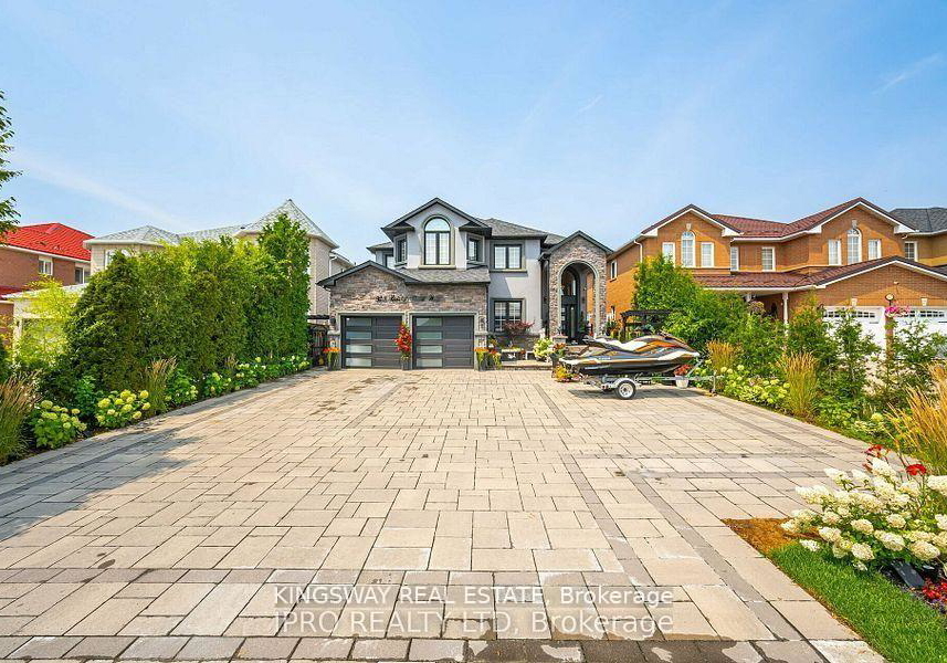 923-bristol-road-w-mississauga-ontario-w13530596