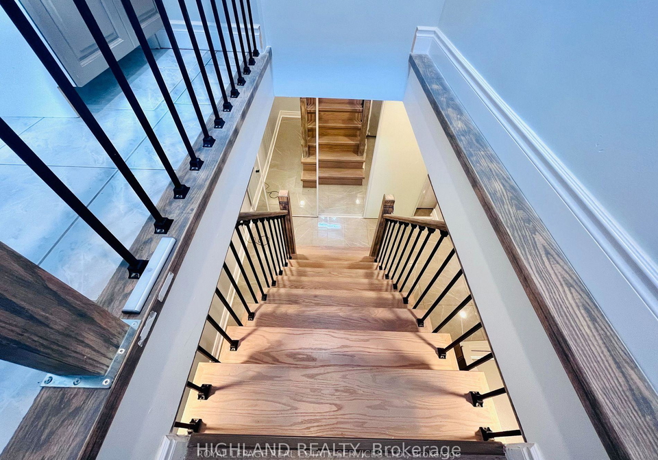 252-hickory-circle-oakville-ontario-w13530612