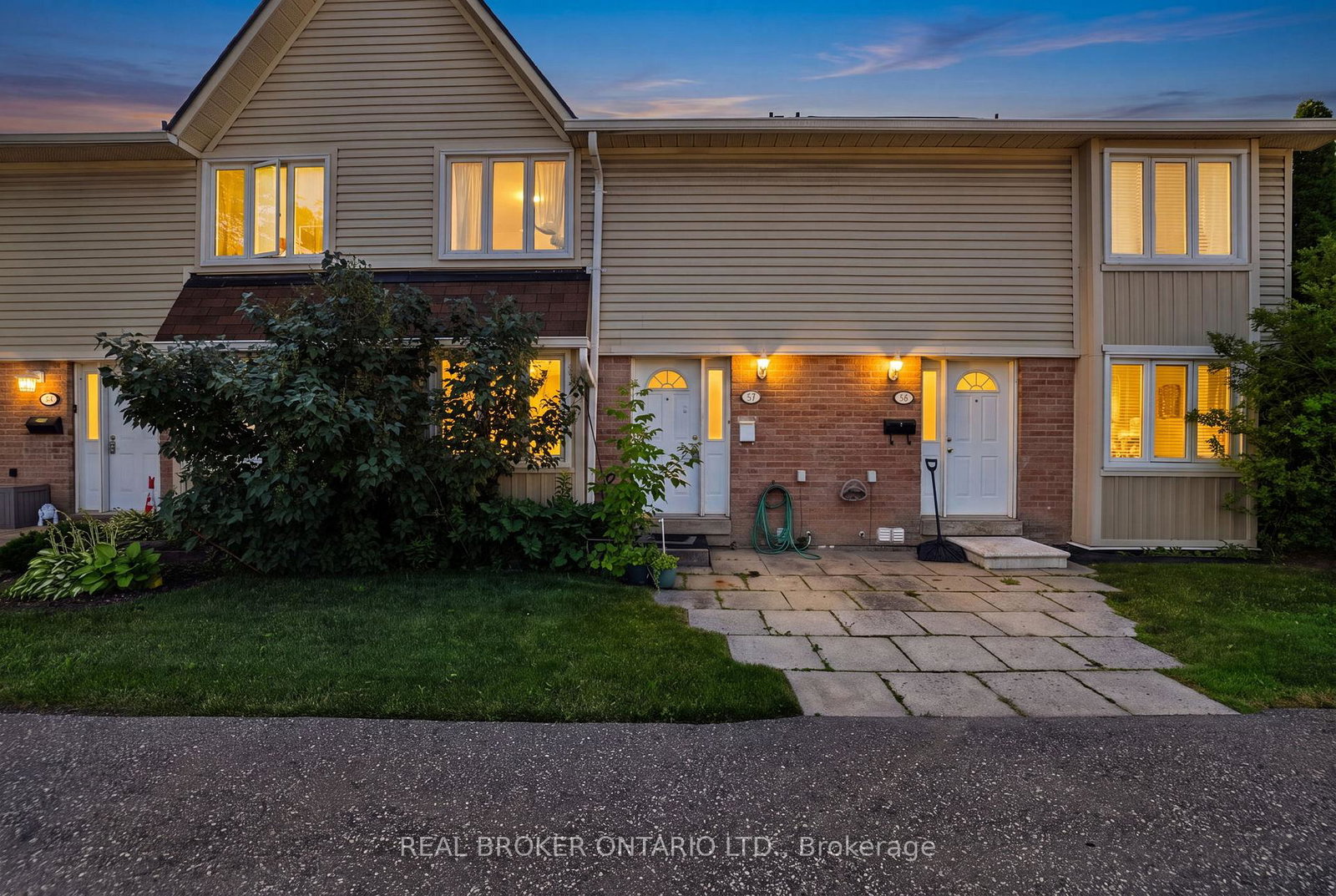 2079-the-collegeway-drive-mississauga-ontario-w13530658