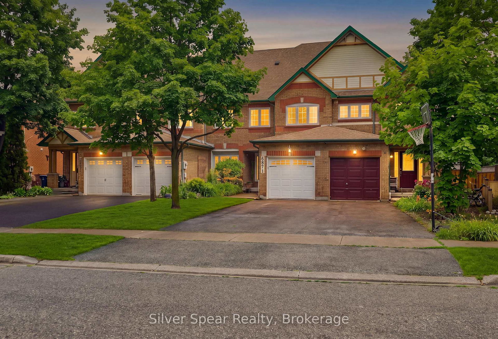 6871-apex-court-mississauga-ontario-w13530840